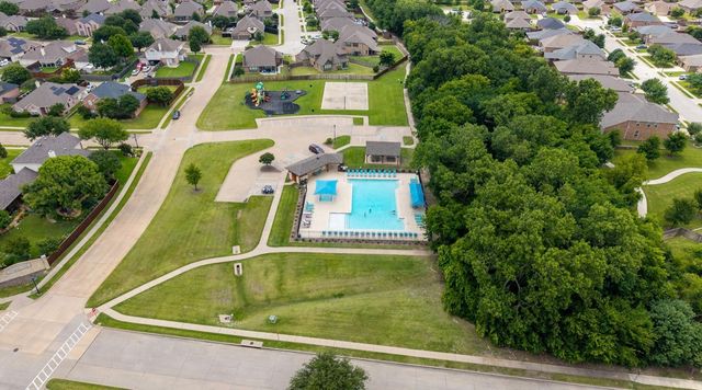 504 Millsap Drive, Van Alstyne, TX 75495