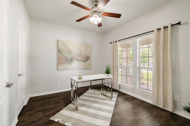 504 Millsap Drive, Van Alstyne, TX 75495