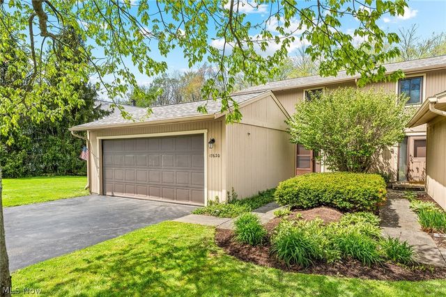 17620 Eastbrook Trail, Chagrin Falls, OH 44023