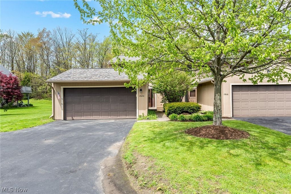 17620 Eastbrook Trail, Chagrin Falls, OH 44023