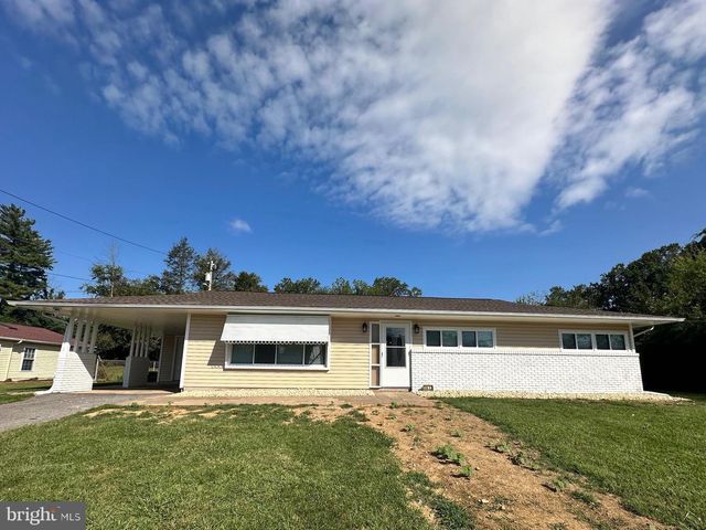 1613 CAPITOL TRL, Newark, DE 19711