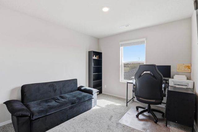 10502 DUCKHOOK Rd, Cheney, WA 99004