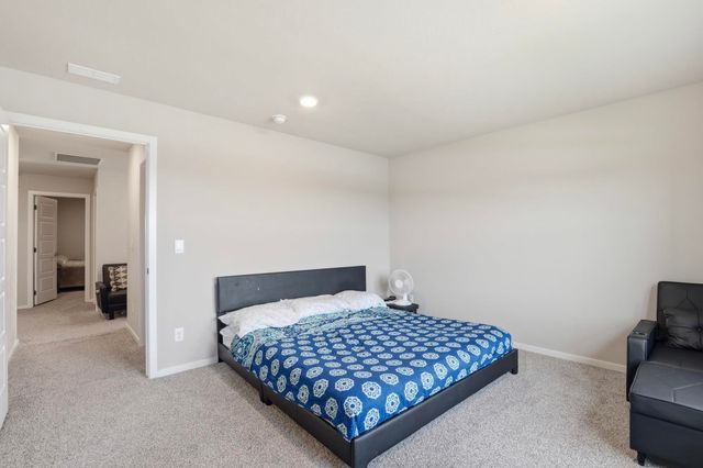 10502 DUCKHOOK Rd, Cheney, WA 99004