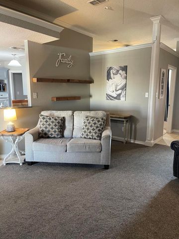 9205 E County Road 7000, Slaton, TX 79364