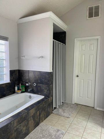 9205 E County Road 7000, Slaton, TX 79364