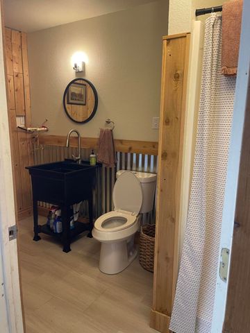 9205 E County Road 7000, Slaton, TX 79364