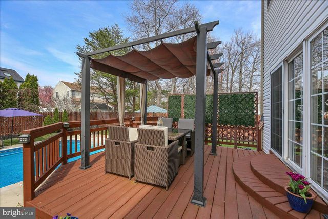 8 MARBLE CT, Sicklerville, NJ 08081