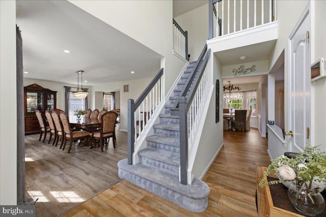 8 MARBLE CT, Sicklerville, NJ 08081