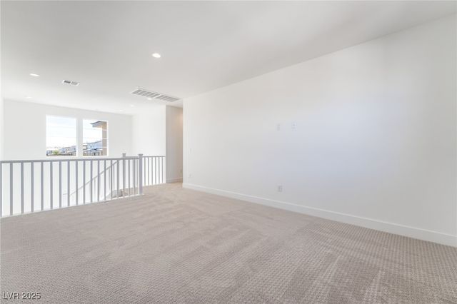 10356 Aquila Crest Avenue, Las Vegas, NV 89166