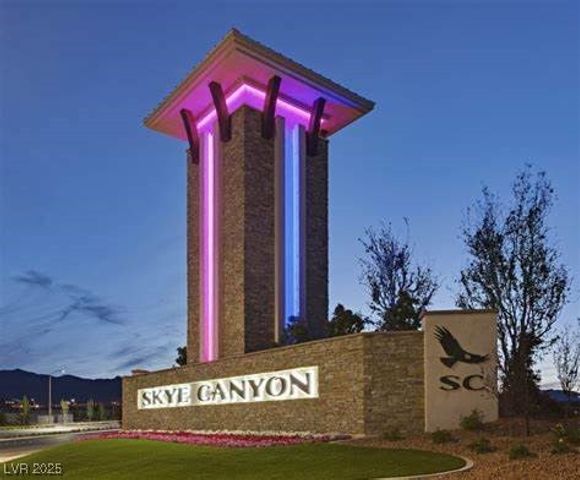 10356 Aquila Crest Avenue, Las Vegas, NV 89166