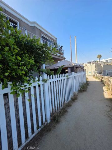 120 Hurricane 3A, Marina Del Rey, CA 90292