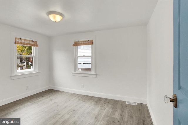 513 POPLAR ST, Lancaster, PA 17603