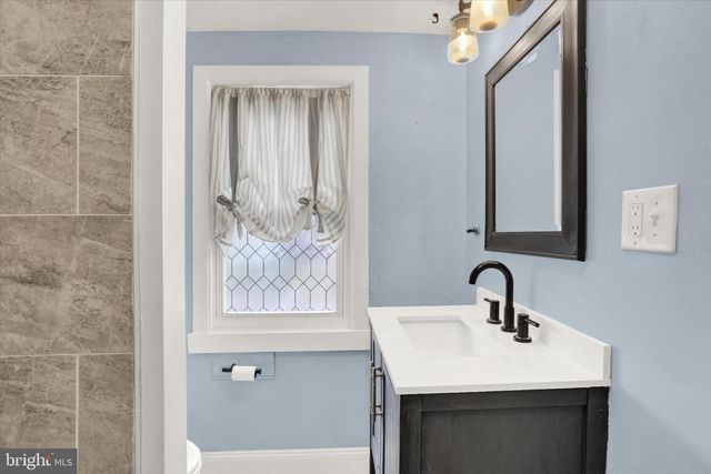 513 POPLAR ST, Lancaster, PA 17603