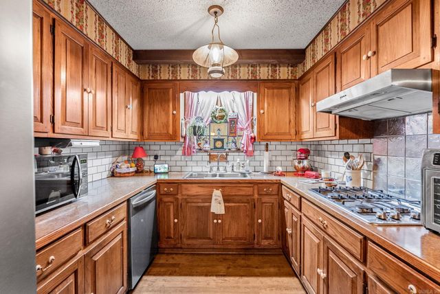 17 N Bolden, Guy, AR 72061