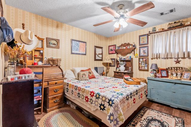 17 N Bolden, Guy, AR 72061