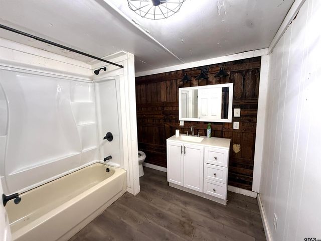 1820 County Road 4670, Pittsburg, TX 75686