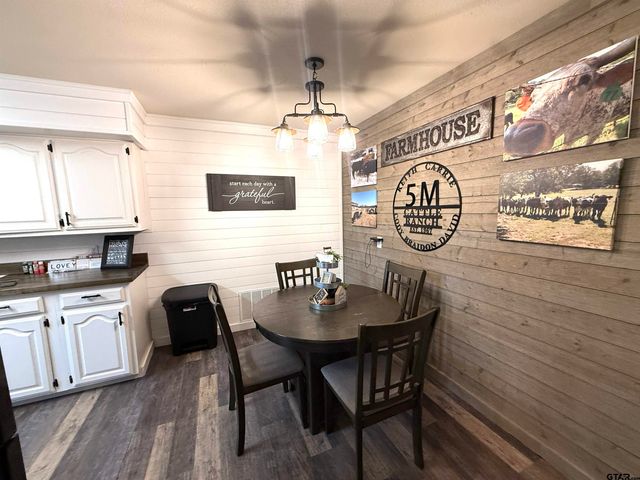 1820 County Road 4670, Pittsburg, TX 75686