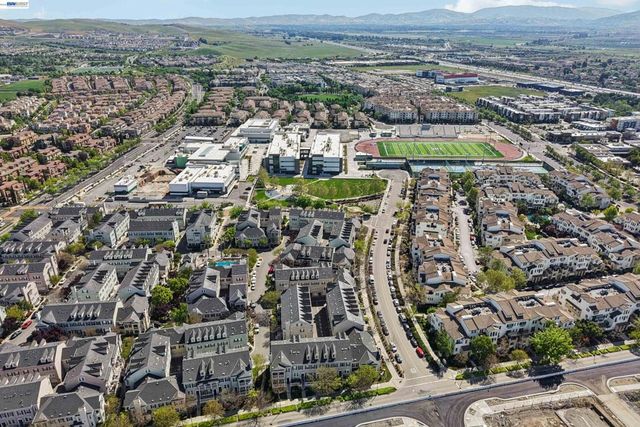 3613 Whitworth Dr, Dublin, CA 94568