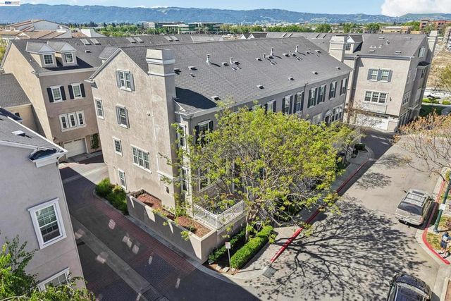 3613 Whitworth Dr, Dublin, CA 94568