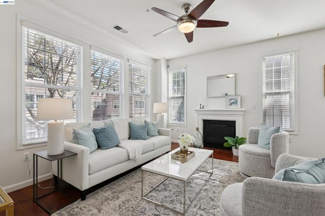 3613 Whitworth Dr, Dublin, CA 94568