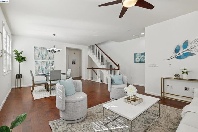 3613 Whitworth Dr, Dublin, CA 94568