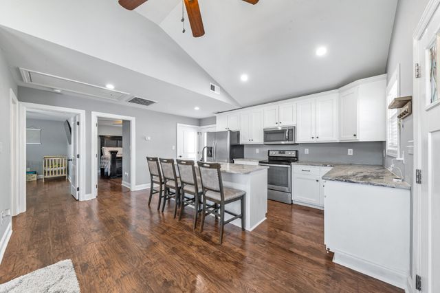 807 Clear Creek Rd, Pulaski, TN 38478