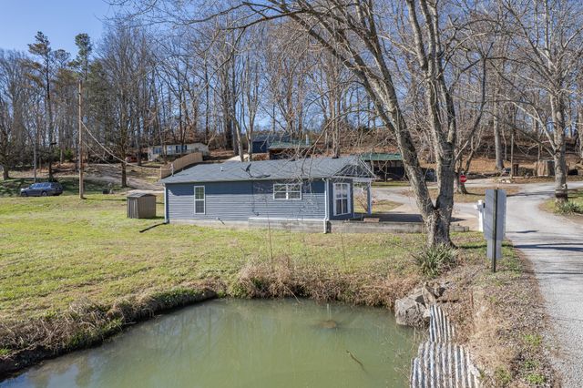 807 Clear Creek Rd, Pulaski, TN 38478