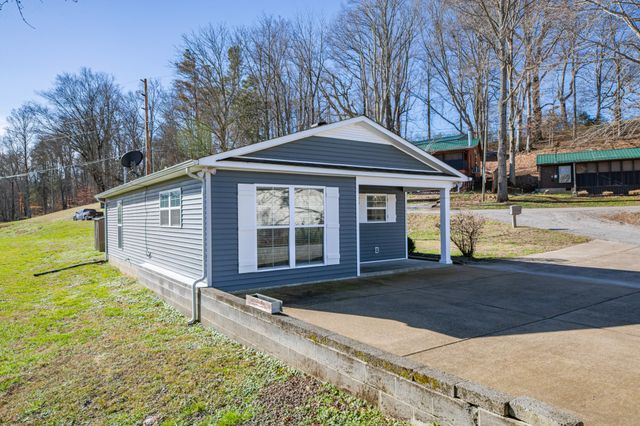 807 Clear Creek Rd, Pulaski, TN 38478