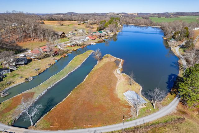 807 Clear Creek Rd, Pulaski, TN 38478