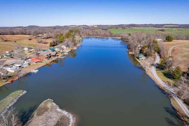 807 Clear Creek Rd, Pulaski, TN 38478