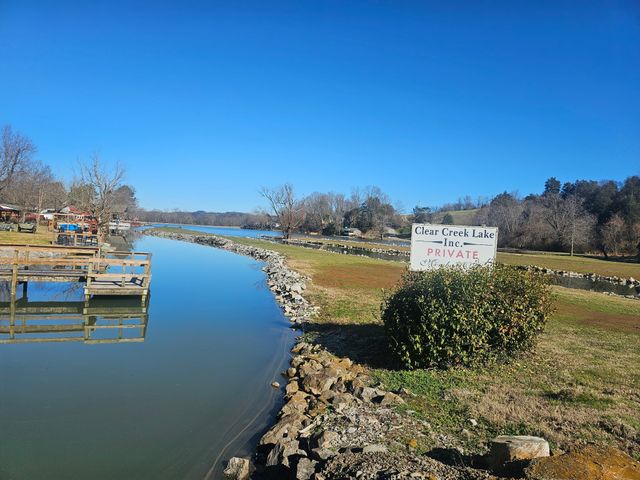 807 Clear Creek Rd, Pulaski, TN 38478