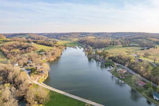 807 Clear Creek Rd, Pulaski, TN 38478