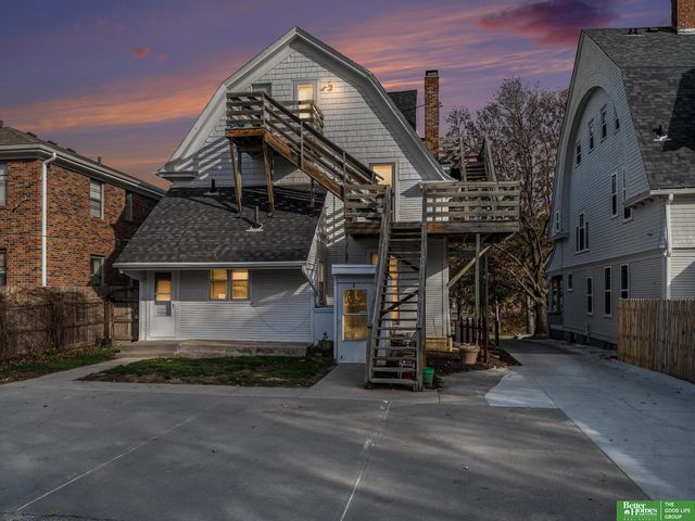 1618 S 32 Avenue, Omaha, NE 68105