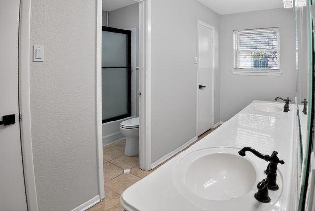 6425 Heidelburg Court, North Richland Hills, TX 76180