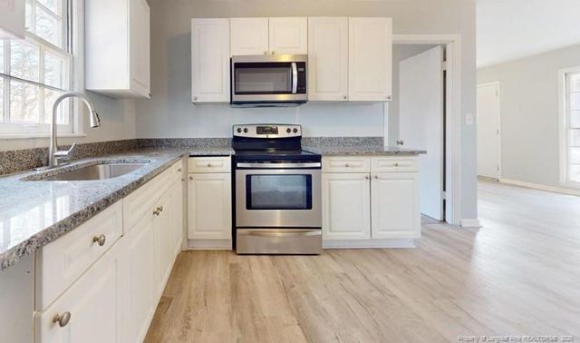 259 Maxie Loop, Spring Lake, NC 28390