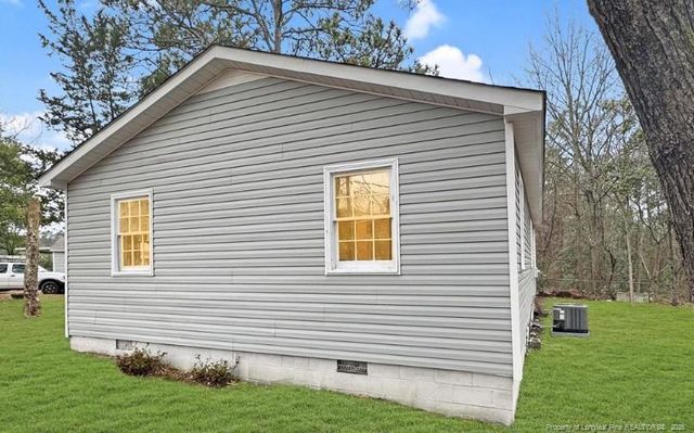 259 Maxie Loop, Spring Lake, NC 28390