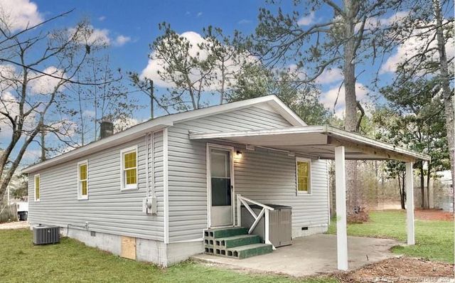 259 Maxie Loop, Spring Lake, NC 28390