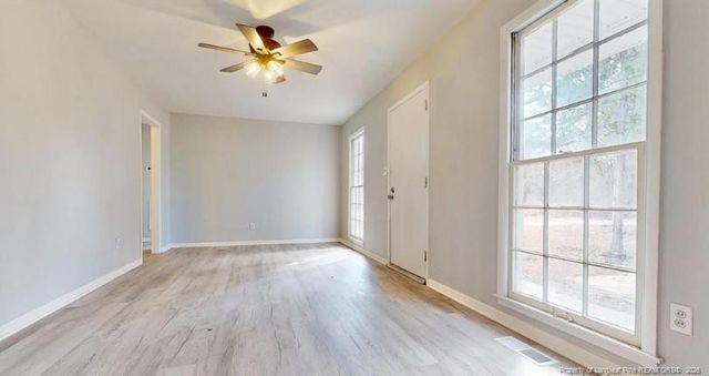 259 Maxie Loop, Spring Lake, NC 28390