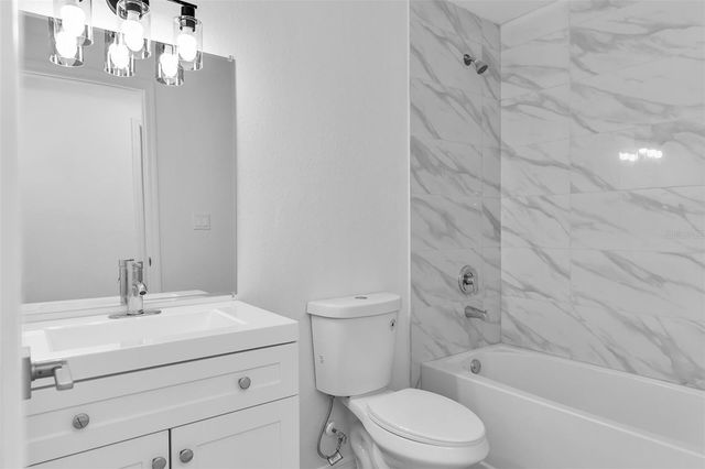 2221 NW 43RD AVENUE, Cape Coral, FL 33993