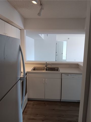 1640 N 42nd Circle 204, Vero Beach, FL 32967