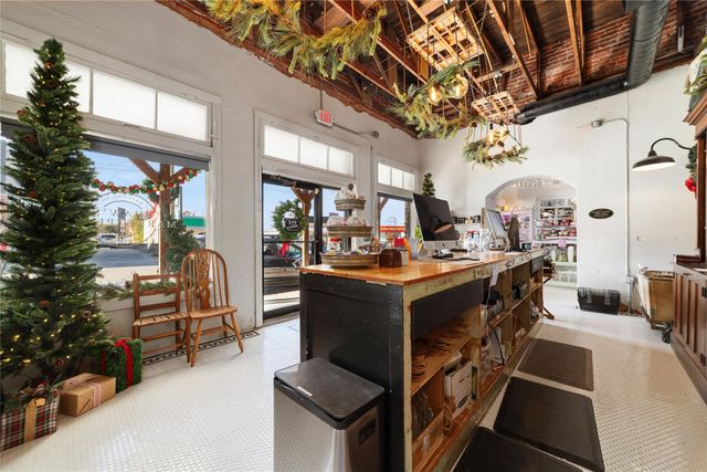 508 N Center Avenue B, Brownwood, TX 76801