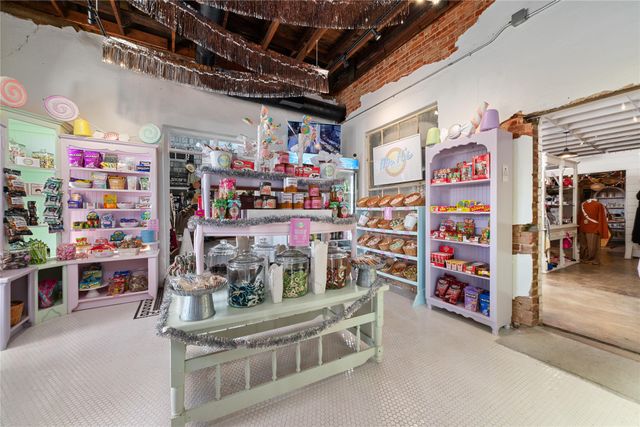 508 N Center Avenue B, Brownwood, TX 76801