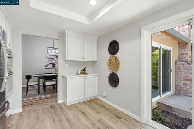 618 La Corso Dr, Walnut Creek, CA 94598