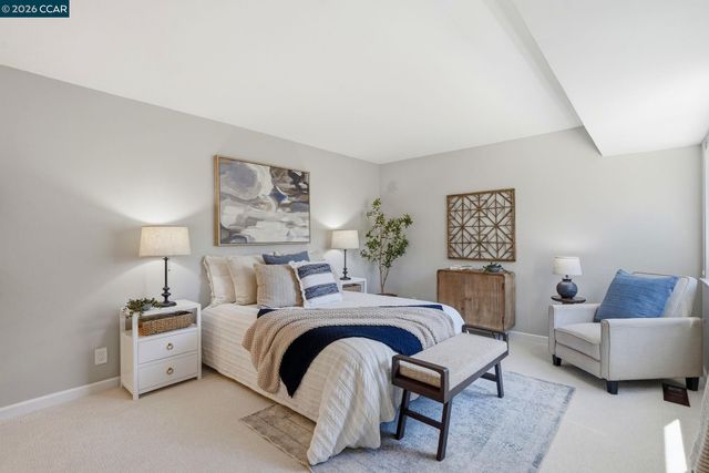 618 La Corso Dr, Walnut Creek, CA 94598