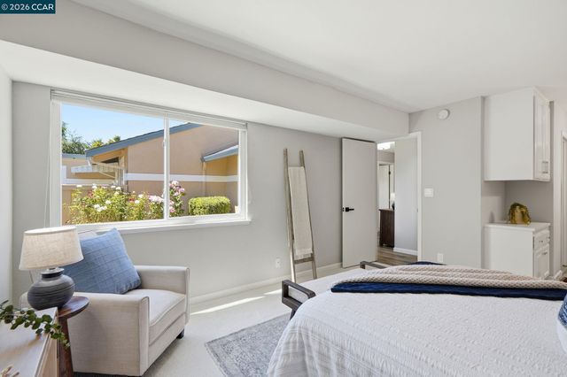618 La Corso Dr, Walnut Creek, CA 94598
