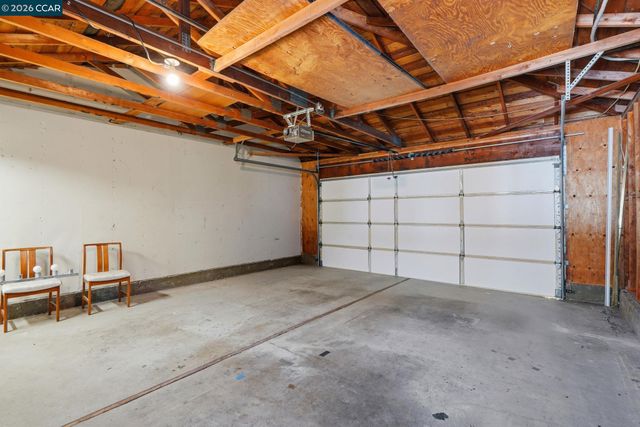 618 La Corso Dr, Walnut Creek, CA 94598