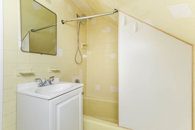 44 Egerton Road 1, Arlington, MA 02474