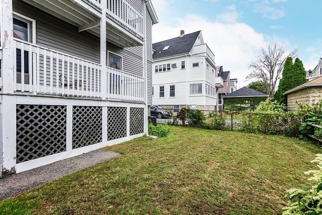 44 Egerton Road 1, Arlington, MA 02474