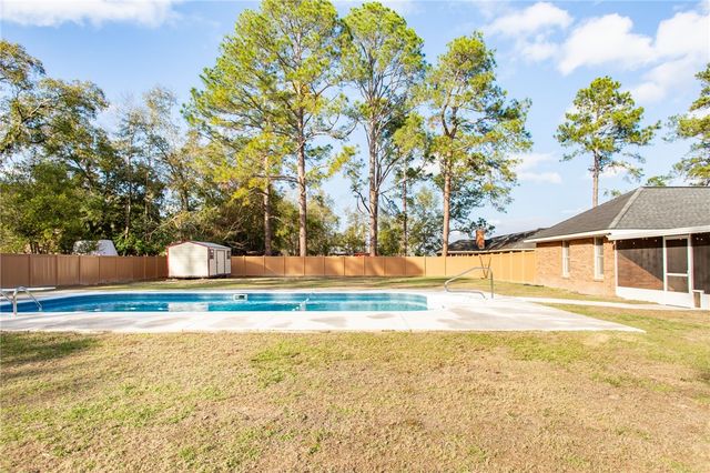 1249 Cherrywood Road, Waycross, GA 31503
