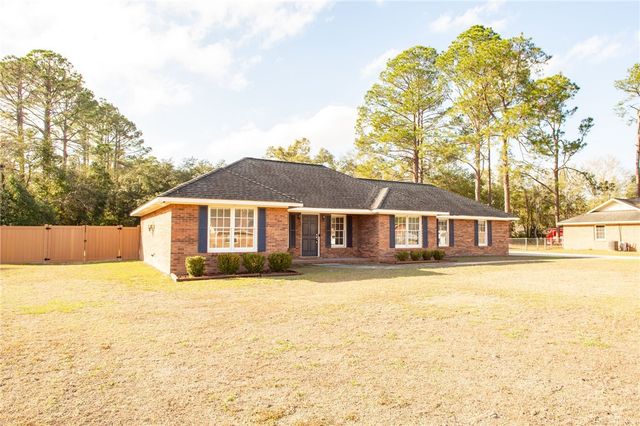 1249 Cherrywood Road, Waycross, GA 31503